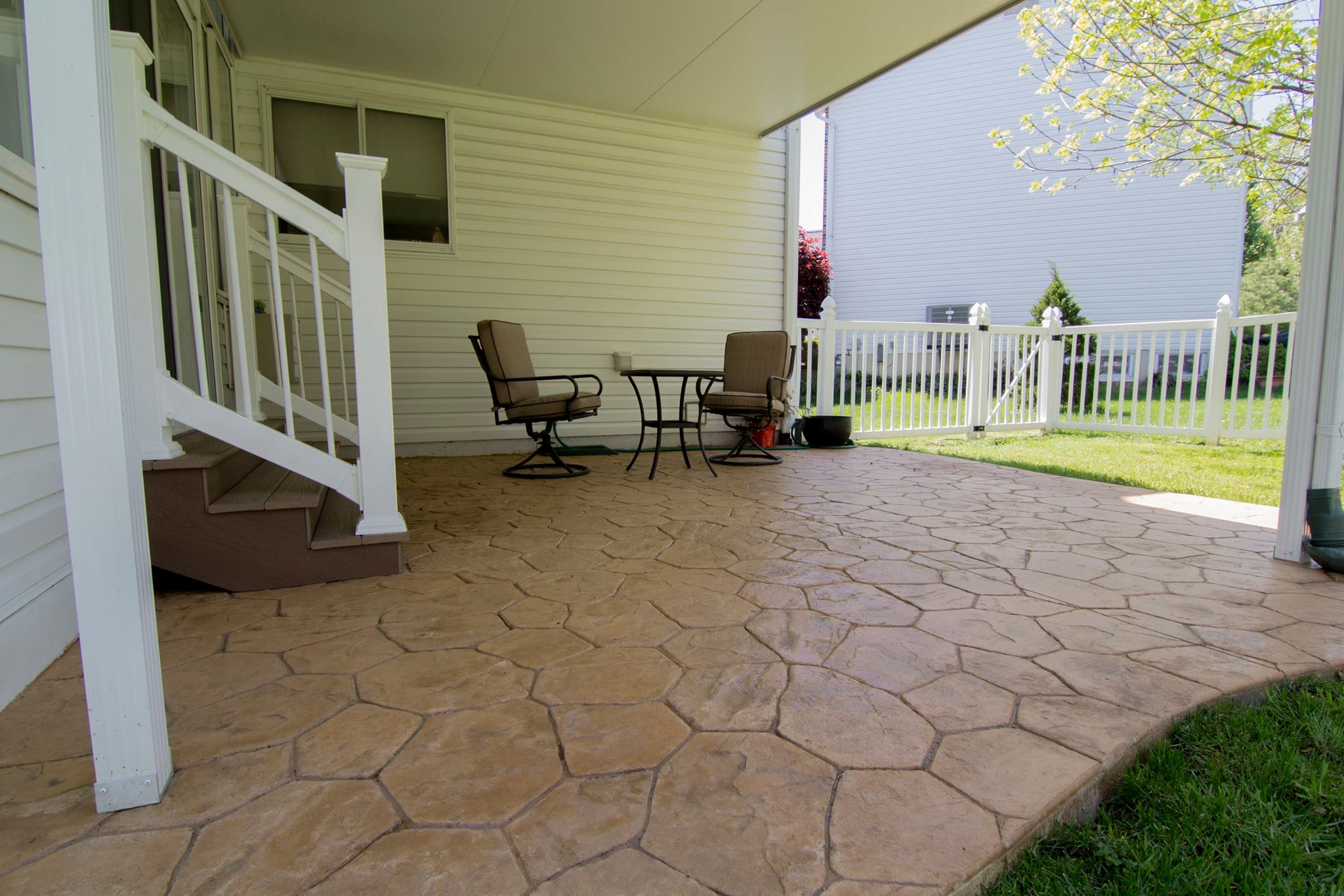 paver patio with cover