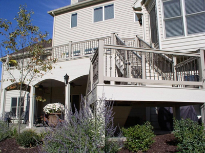 elevated deck on back of home