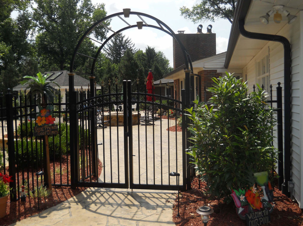 Fence & Deck Company St. Louis MO Chesterfield Fence & Deck