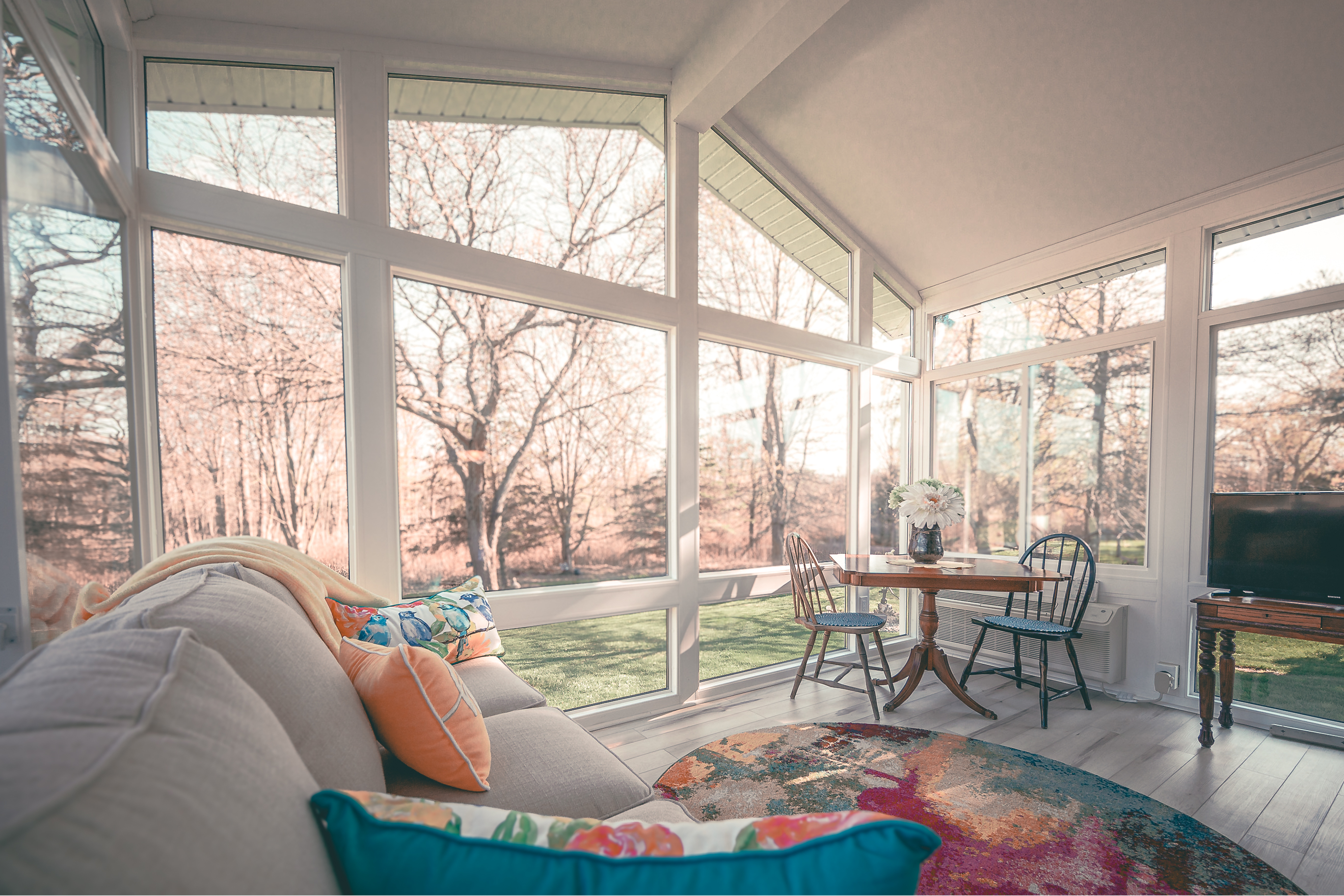 Living space sunroom