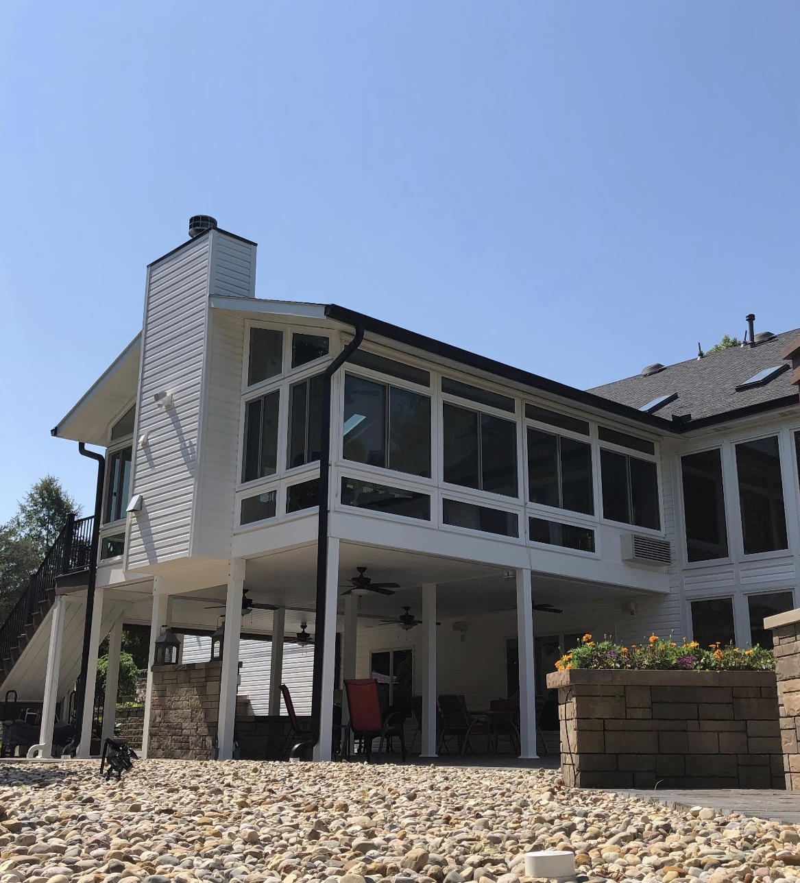 Sunroom outdoor living space in St. Louis MO