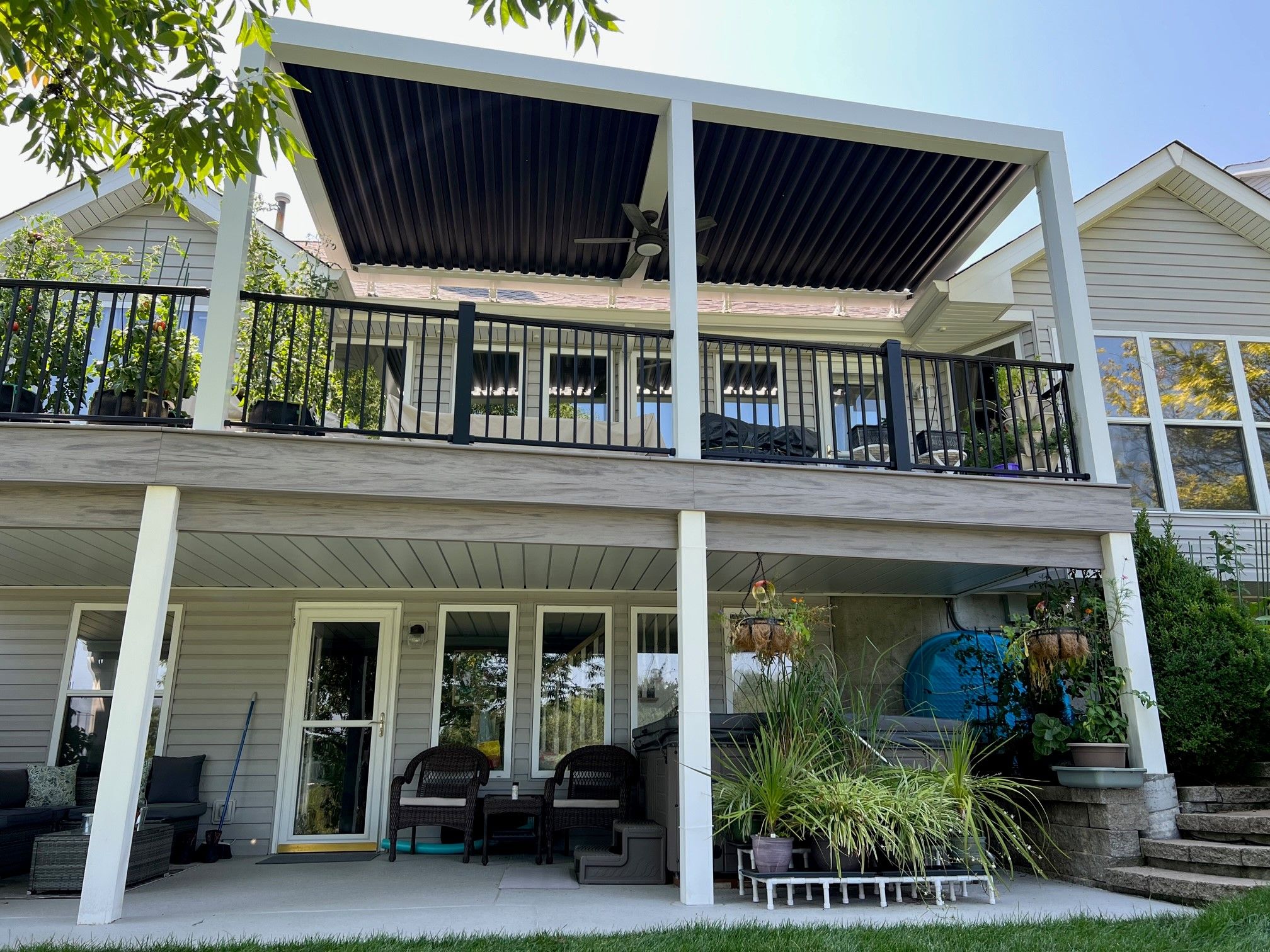 Louvered Pergola in St. Louis