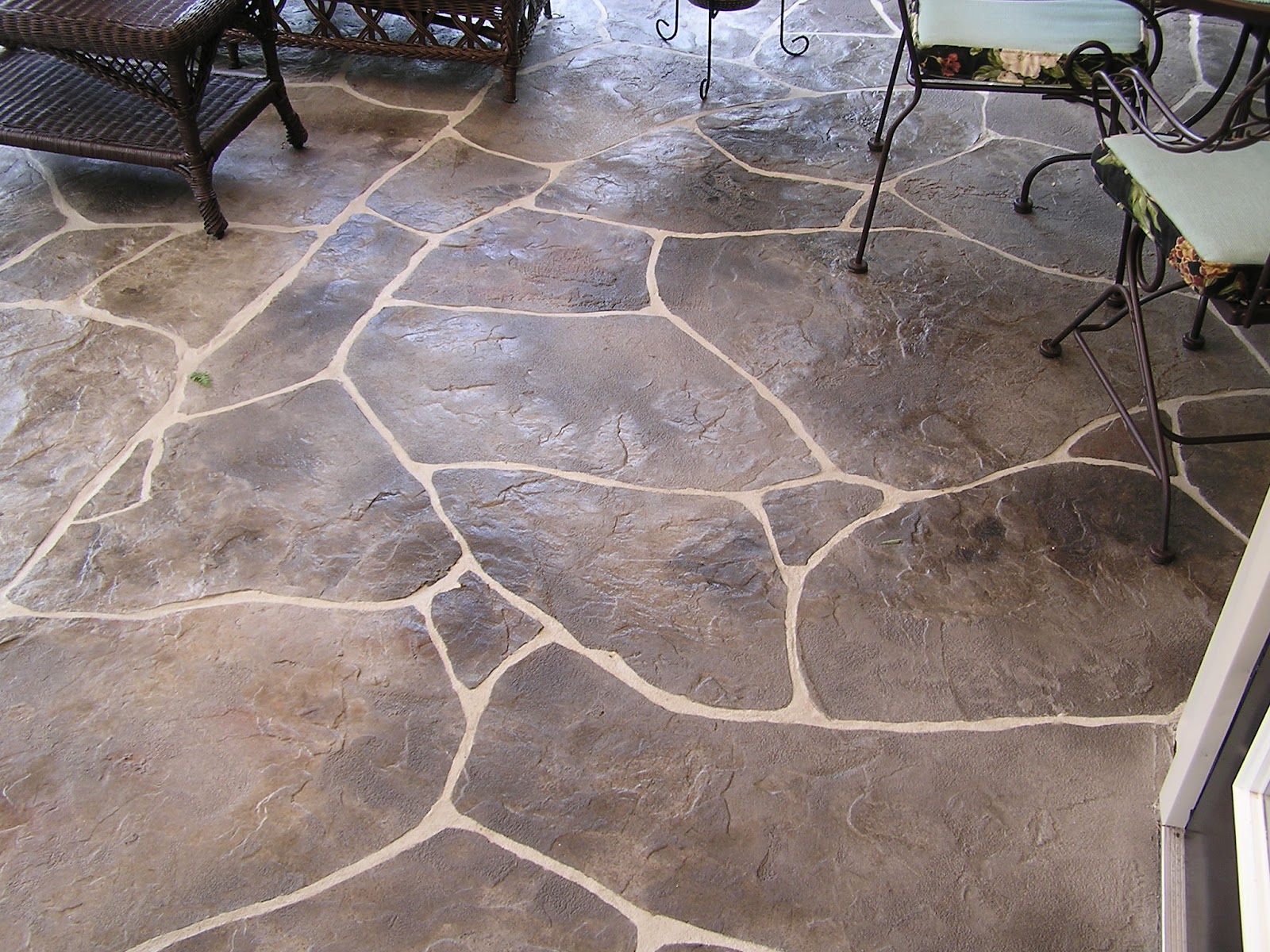 Unique stone patio paver with random rock sizes